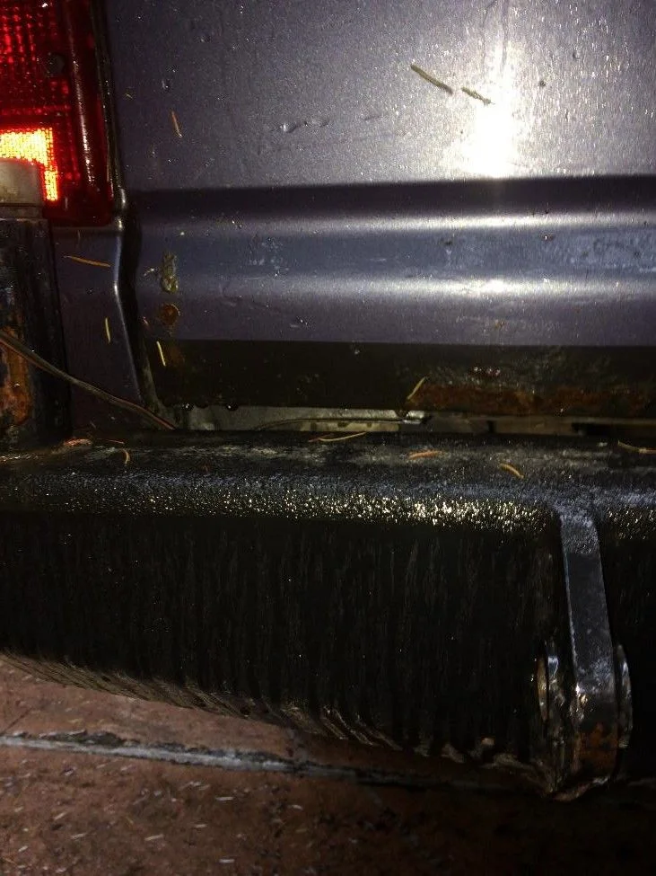 fj60 RUST Tailgate 1.jpg