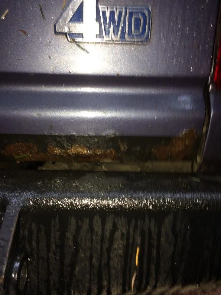 fj60 RUST Tailgate 6.webp