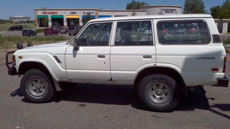 fj60 side 3dr.webp