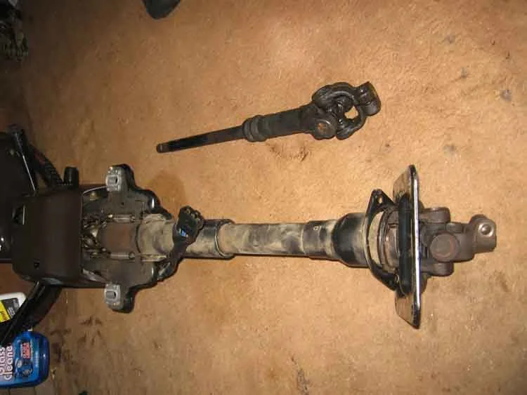 FJ60 steering shaft.webp