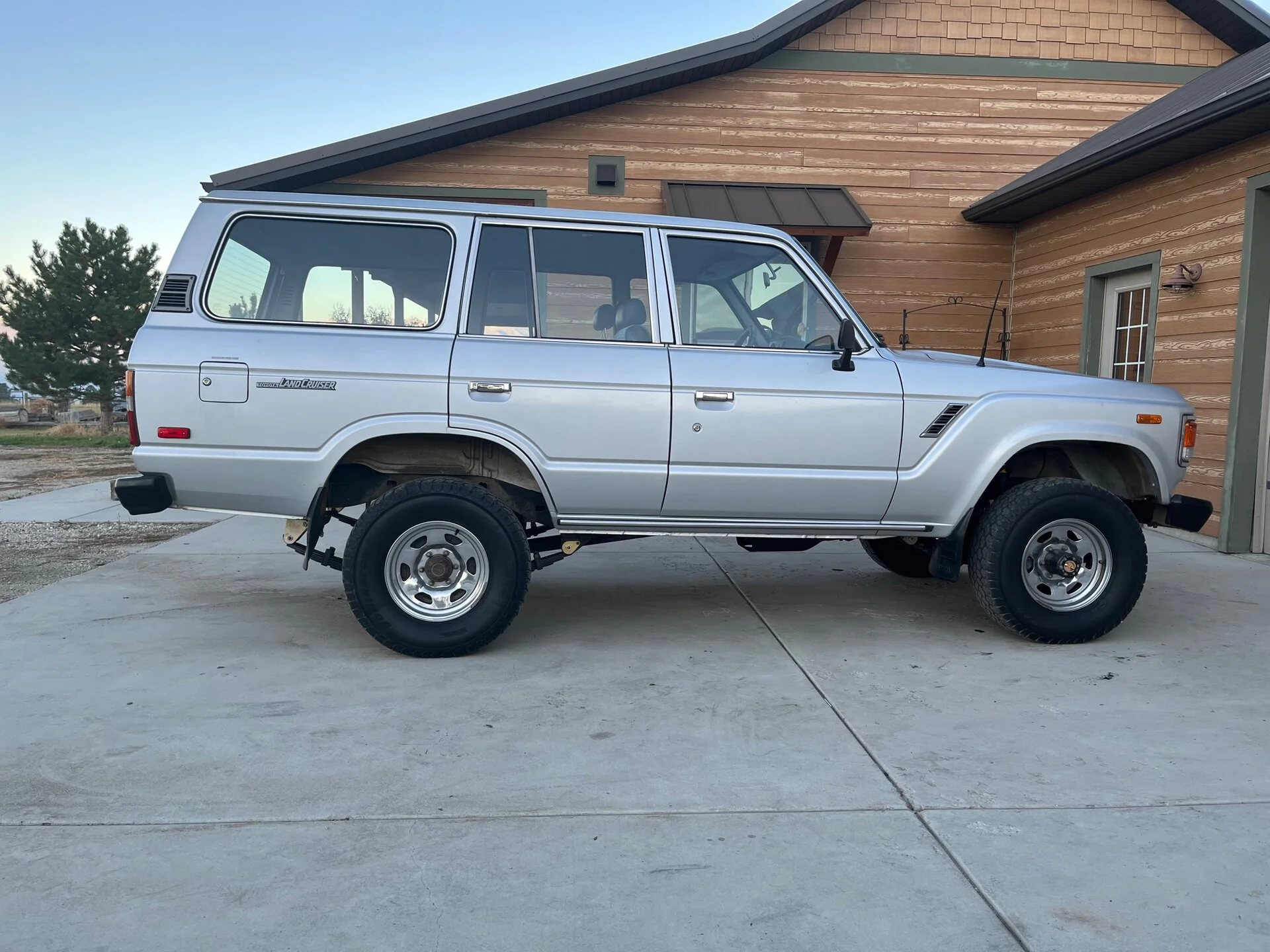 FJ60Rake.webp