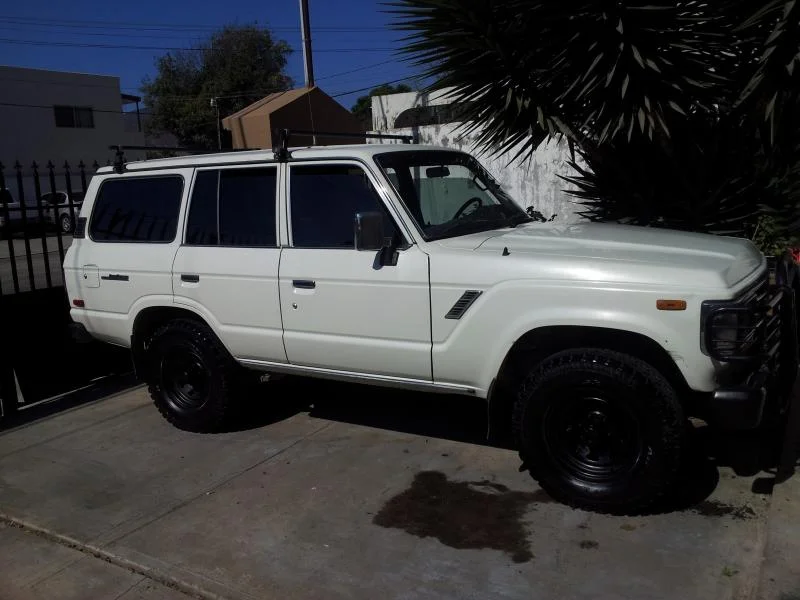 fj62 1989.jpg