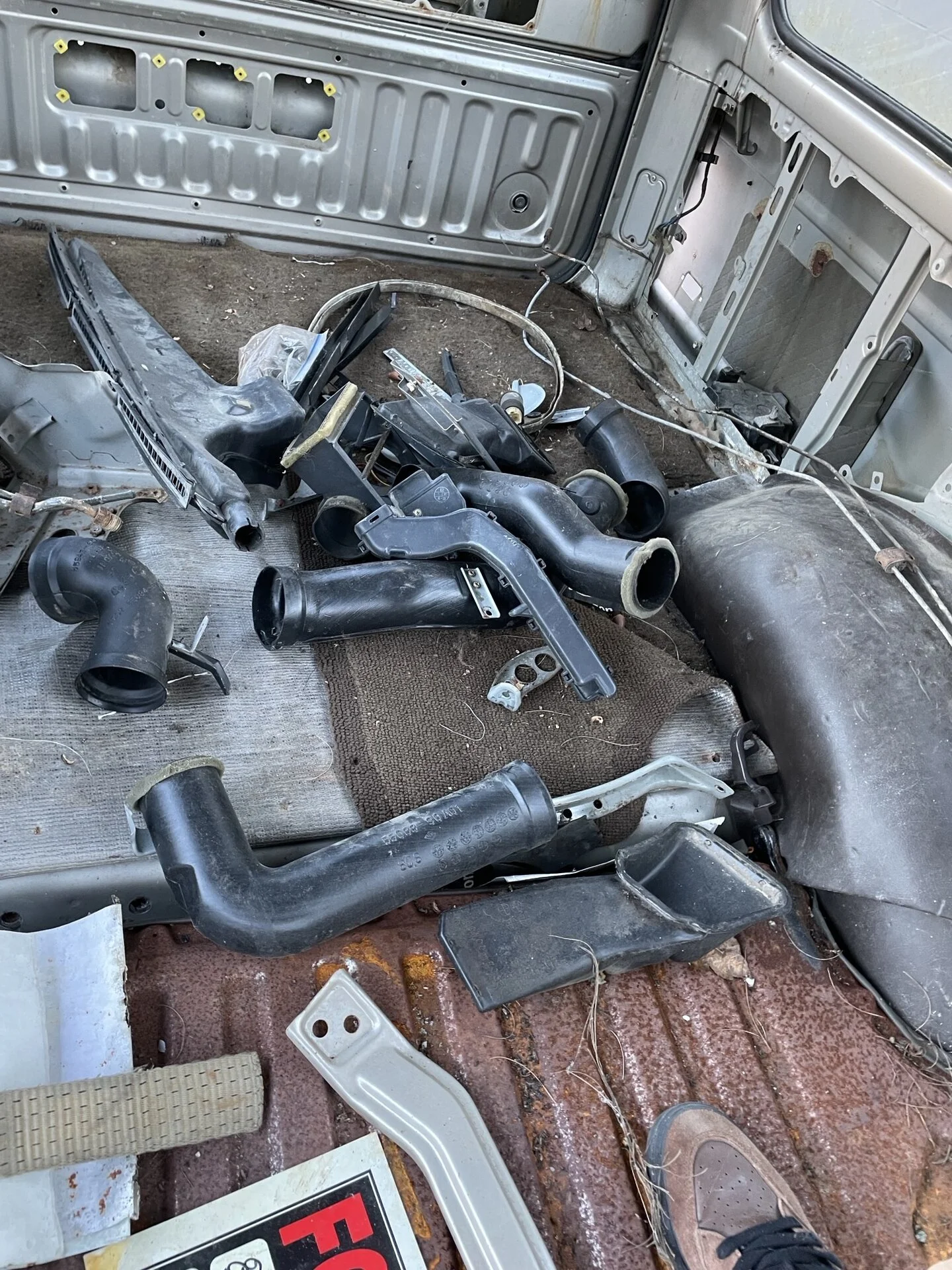 FJ62 Body (10).webp