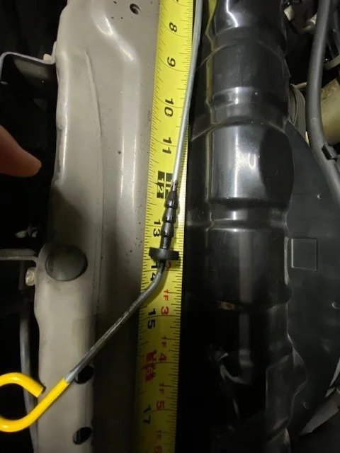 FJ62 dipstick.webp