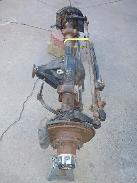 FJ62-Front-Axle.webp