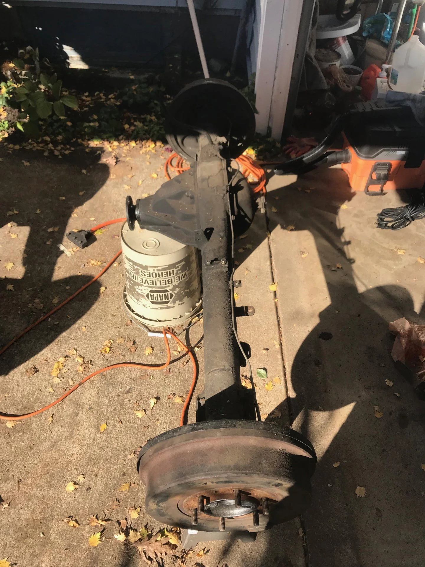 FJ62 Rear Axle 1.JPG