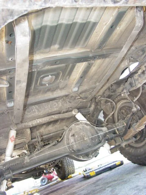 fj62 tear down 038.webp