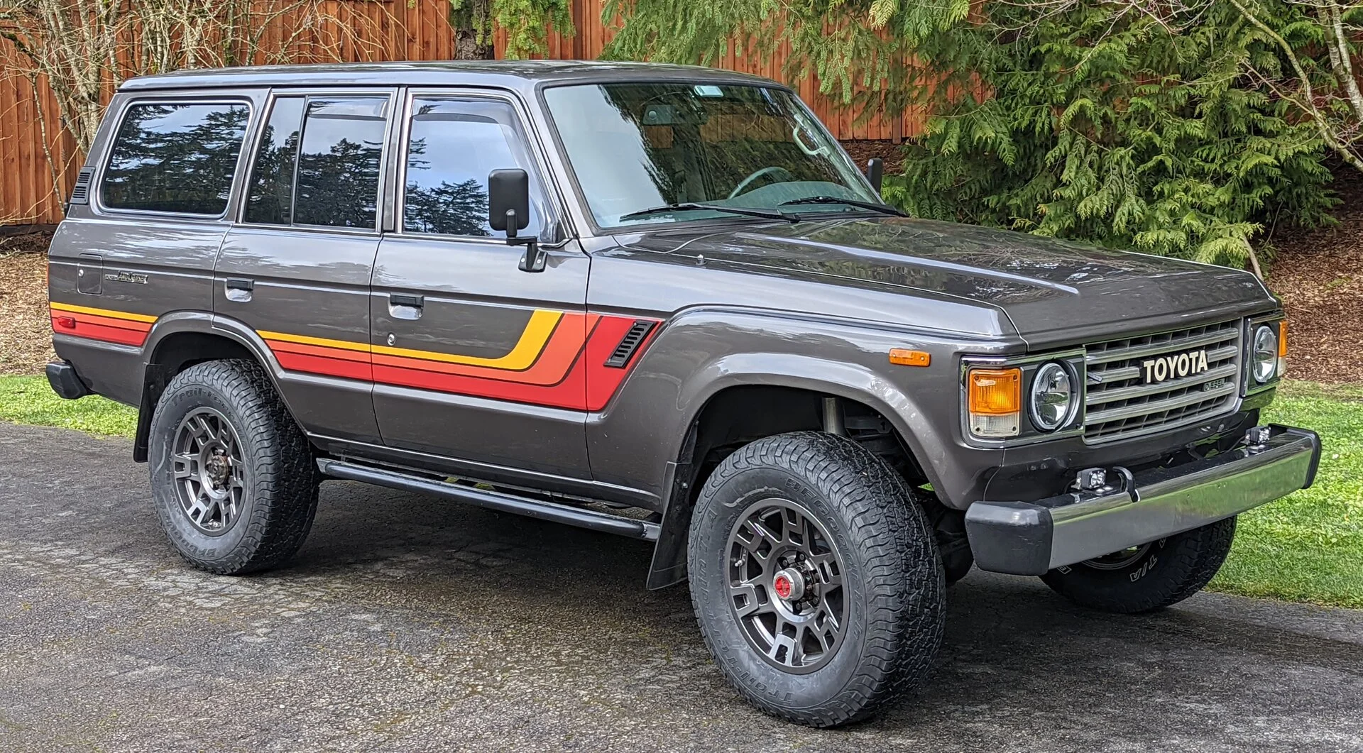 FJ62.webp