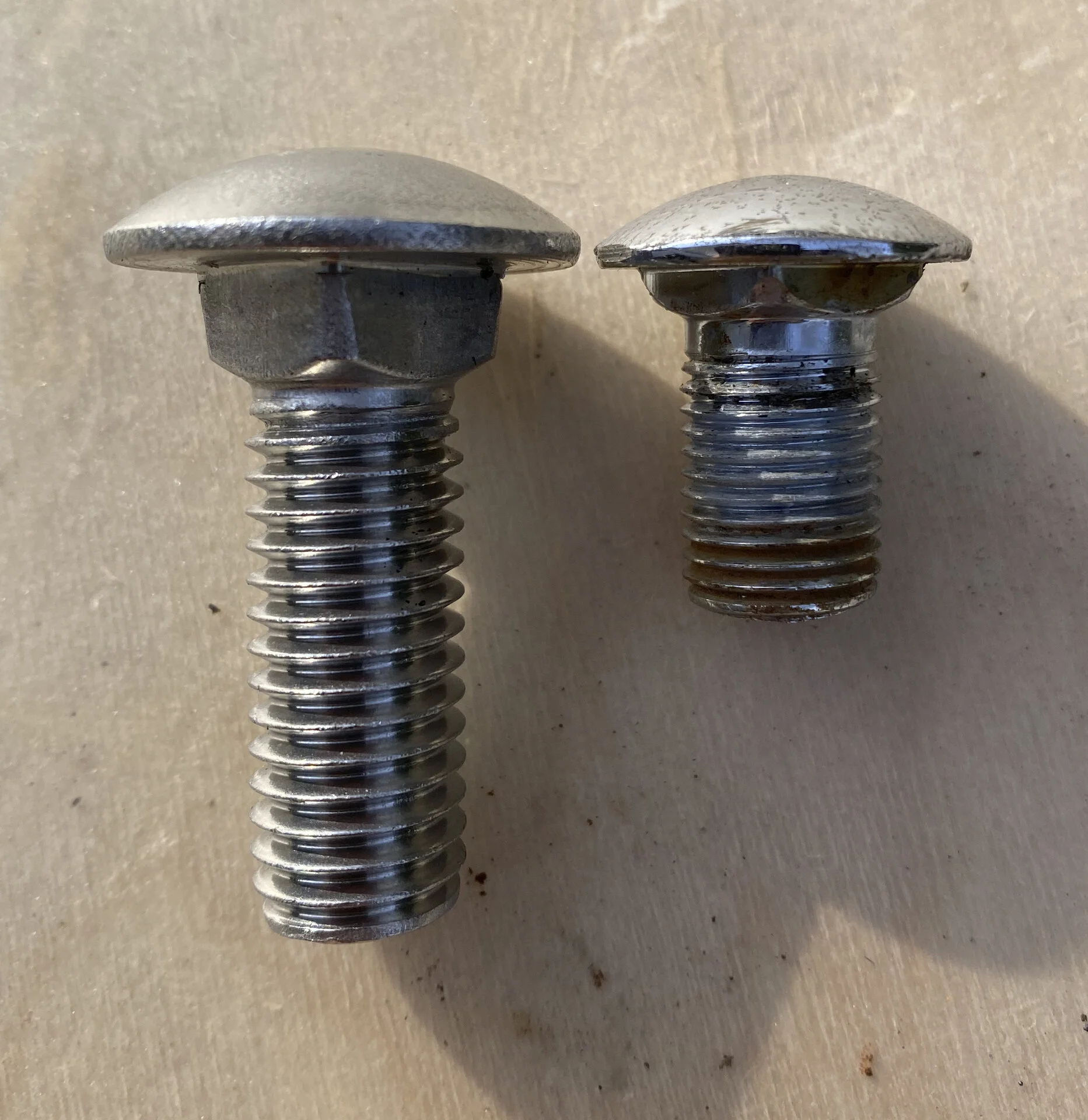FJ62_bumperBolts1.webp