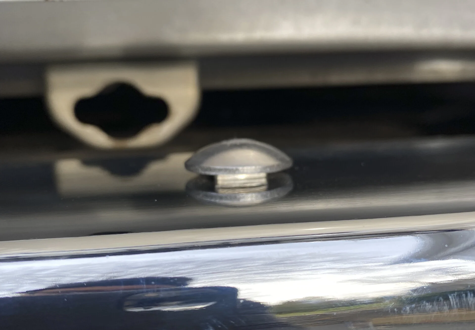 FJ62_bumperBolts2.webp