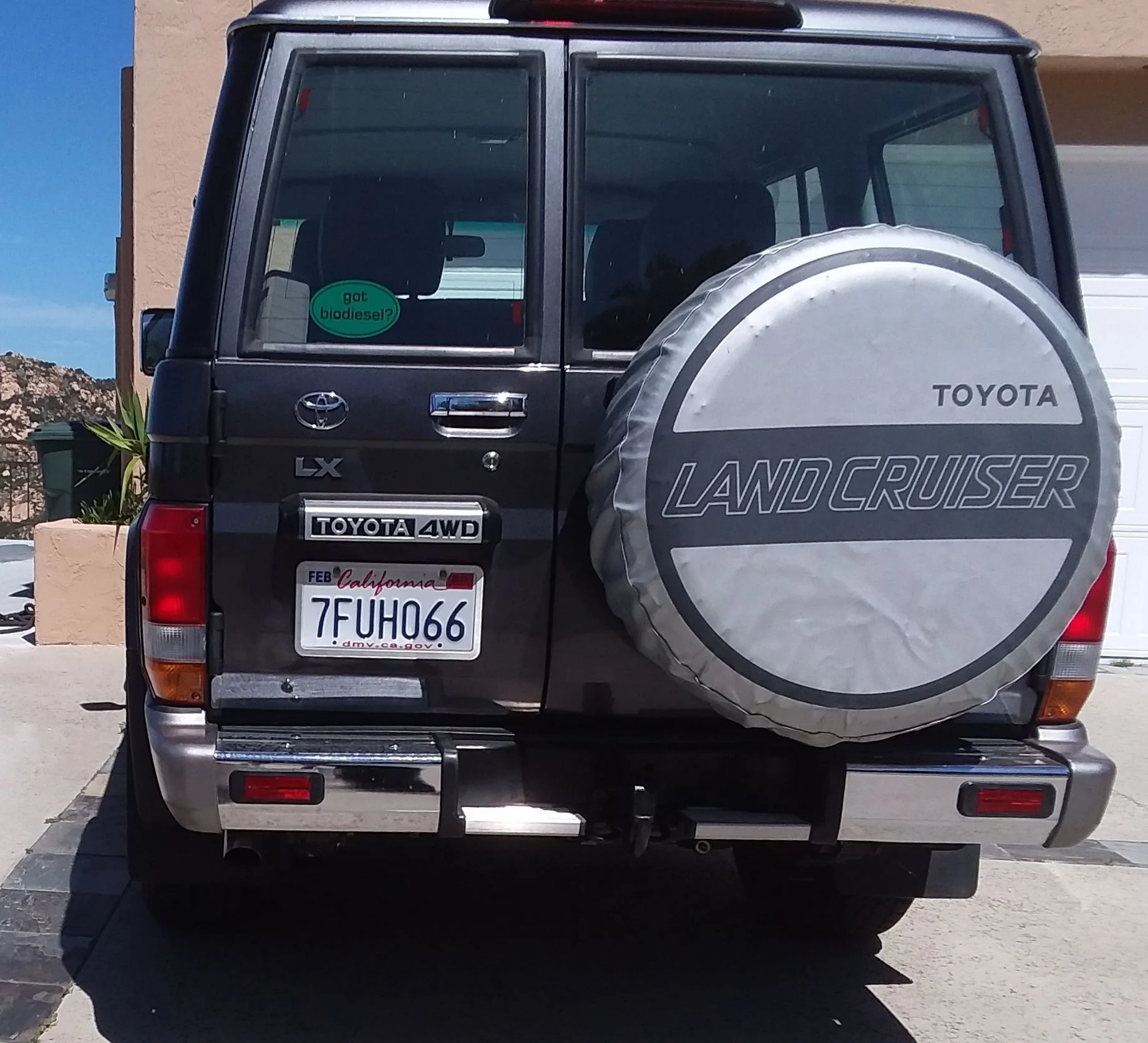 FJ70-2.webp
