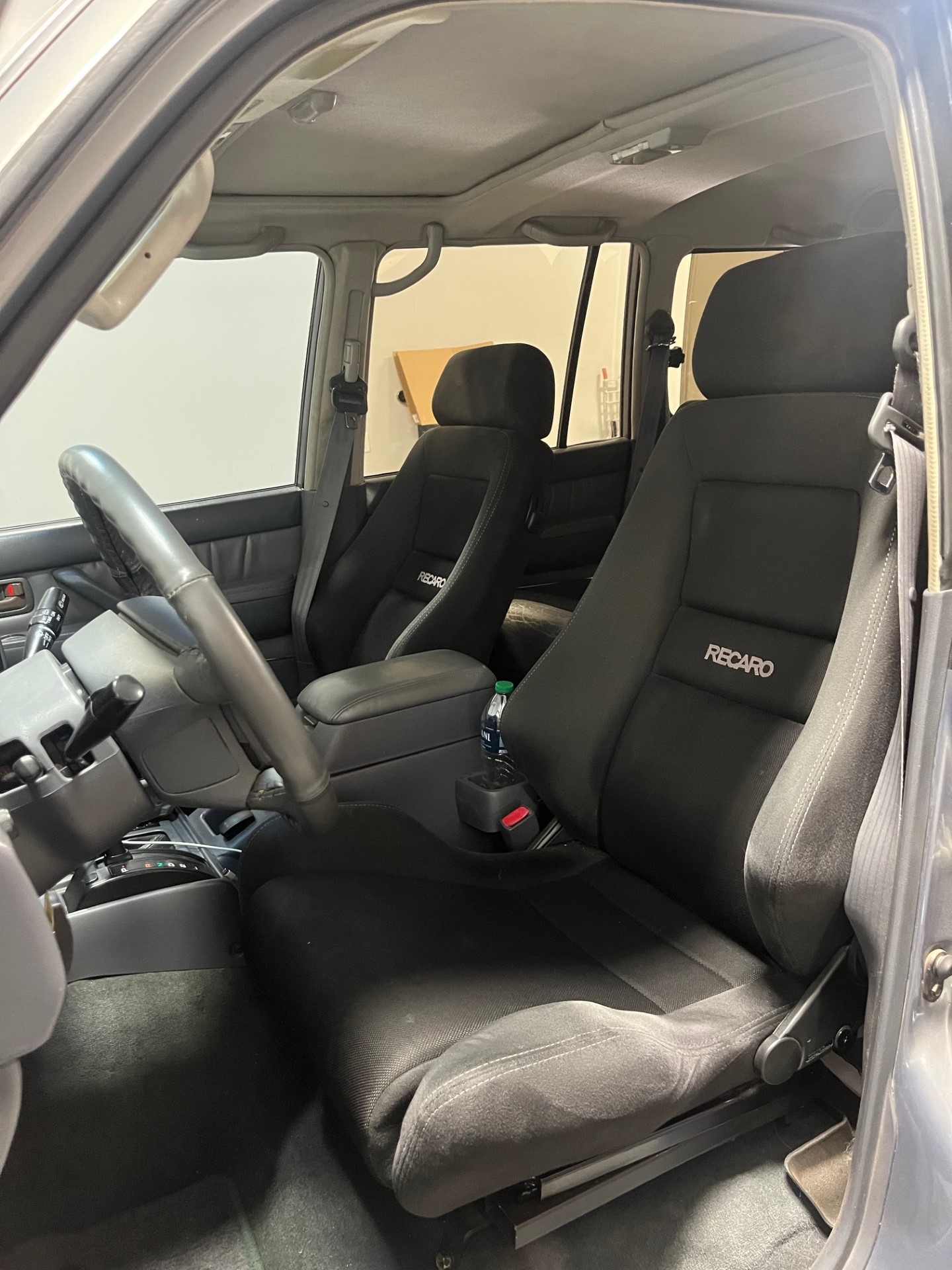 FJ80 seats.jpeg
