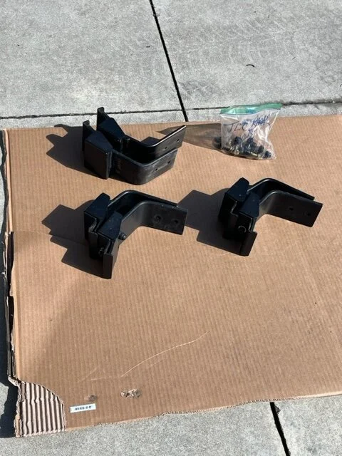 FJ80 uprights.webp