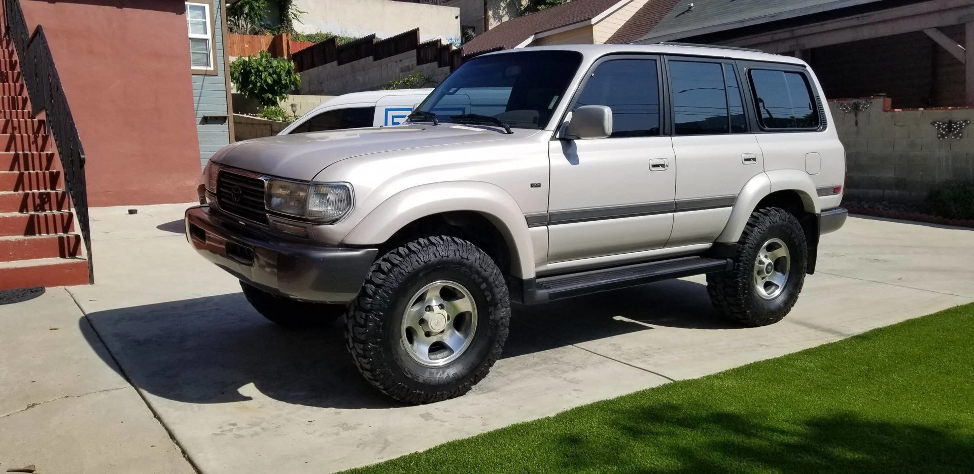 fj80.webp