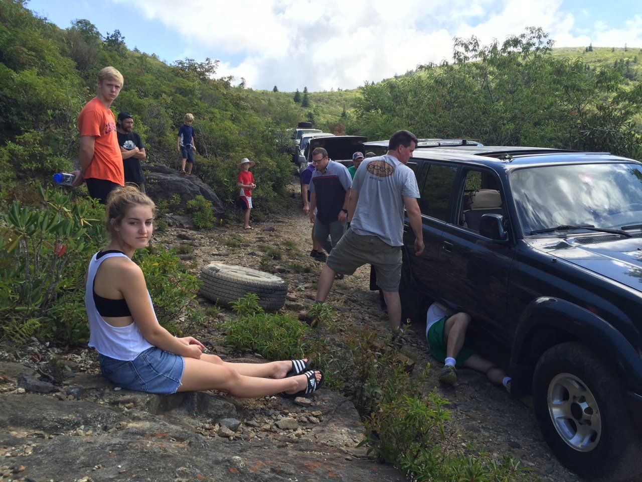 Flat tire changing.JPG