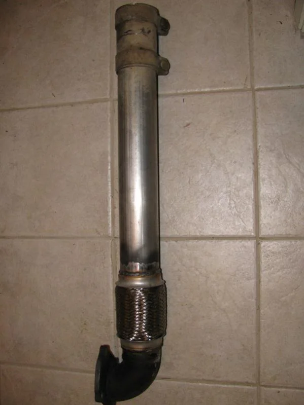 Flex pipe #1 Dec 1, 2011.webp