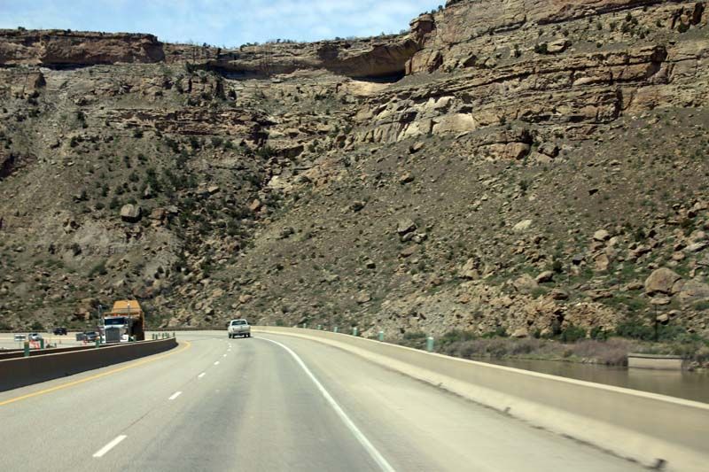 Foothills2.jpg