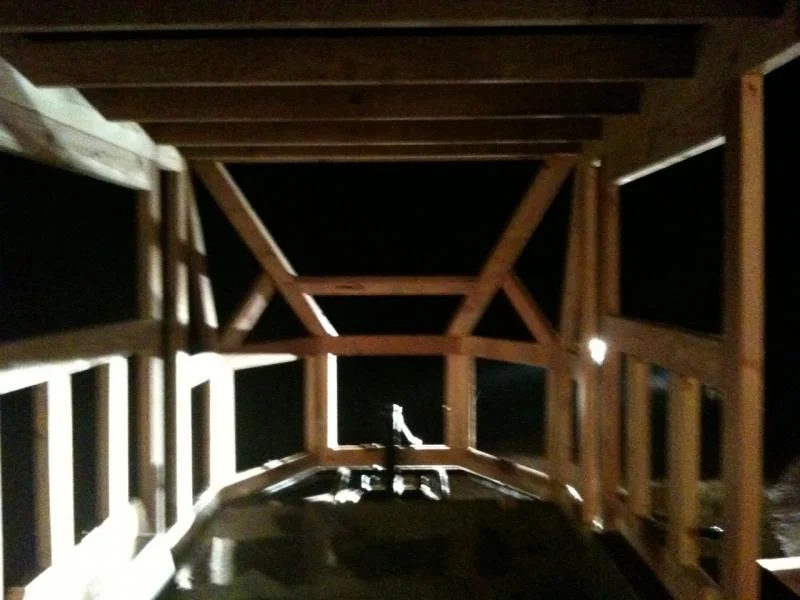 frame10.webp