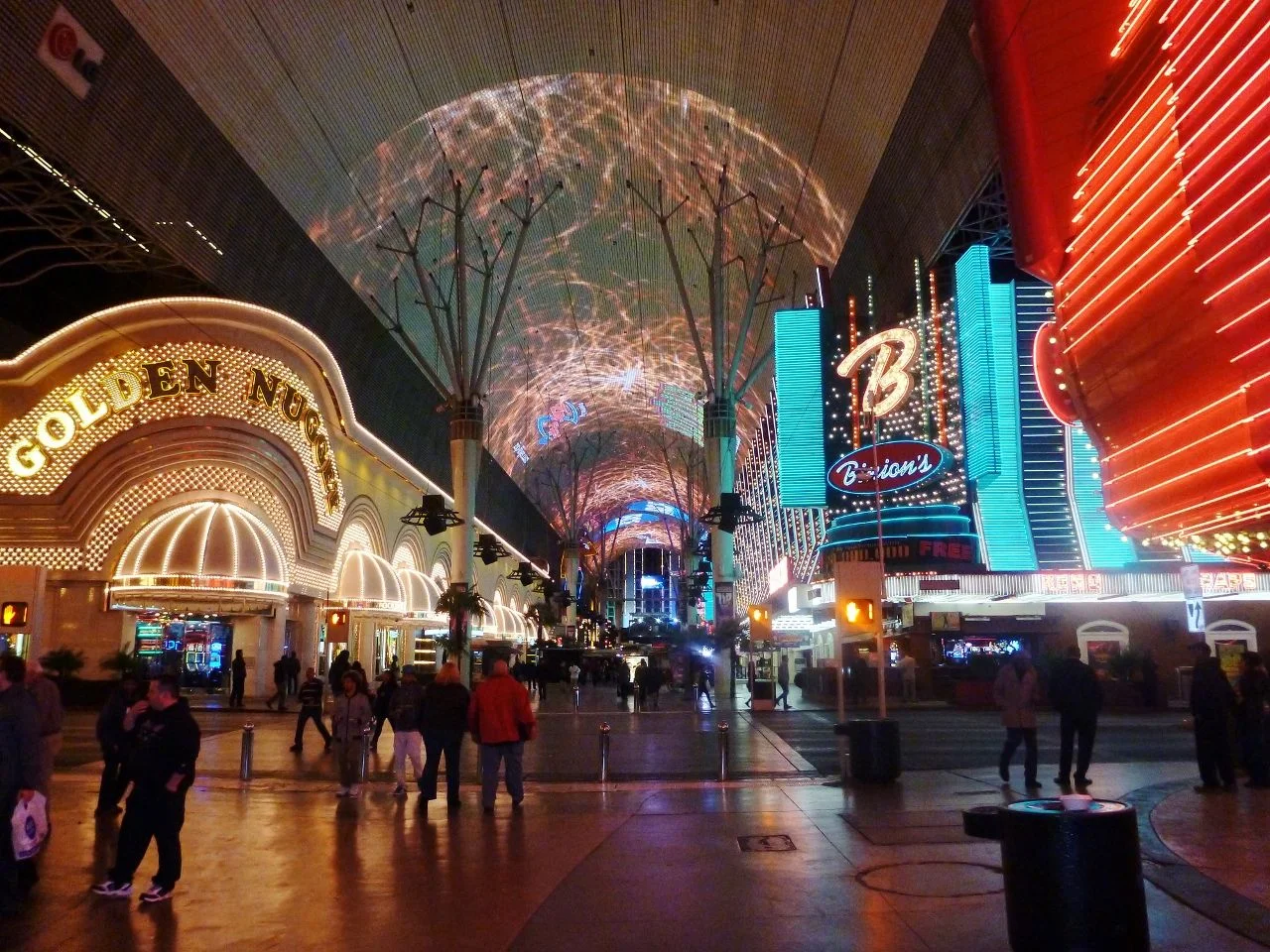 Fremont St (1280x960).webp