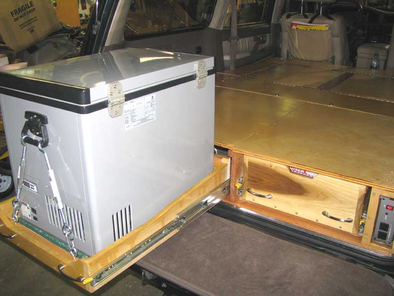 FridgeSlideOut5.jpg