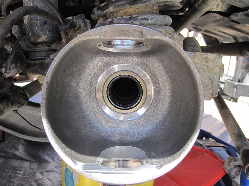 Front axle rebuild 3.jpg