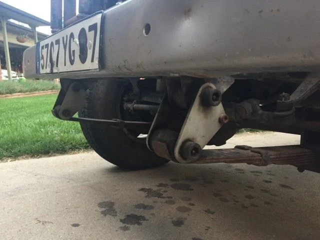 front bumper & shackles.webp