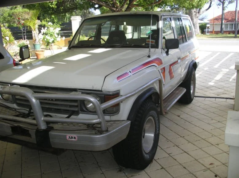 front left view small.webp
