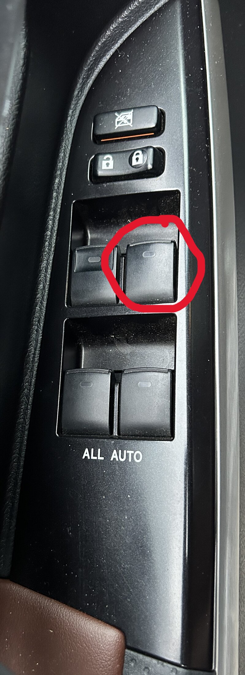Front Power Window Switch.jpg