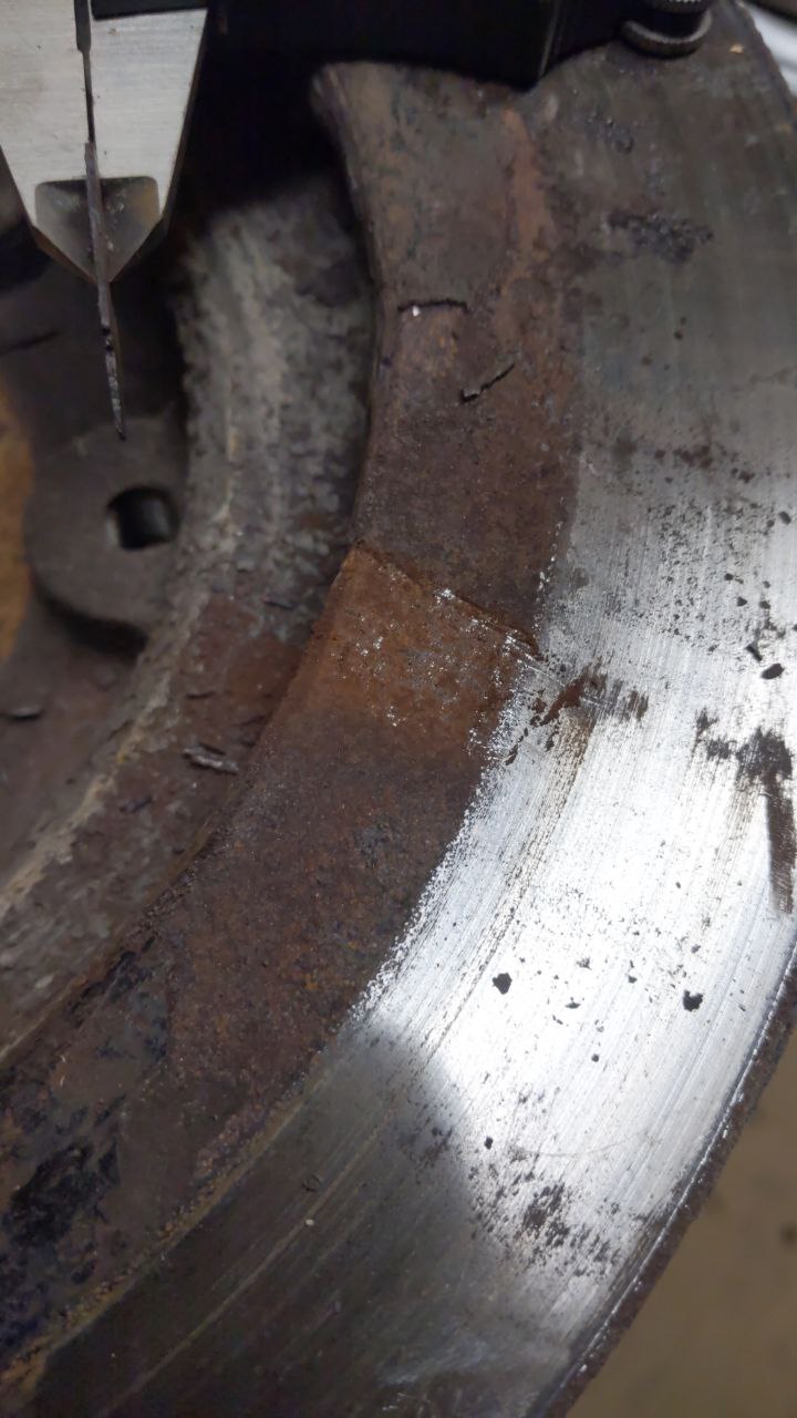 front-right-old-rotor-inside-after-scraping.jpg