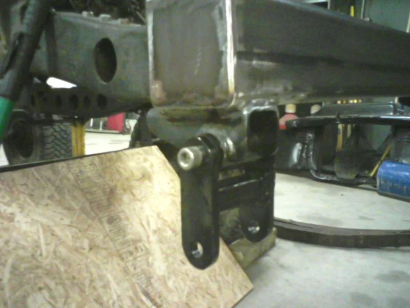 front shackles on.webp