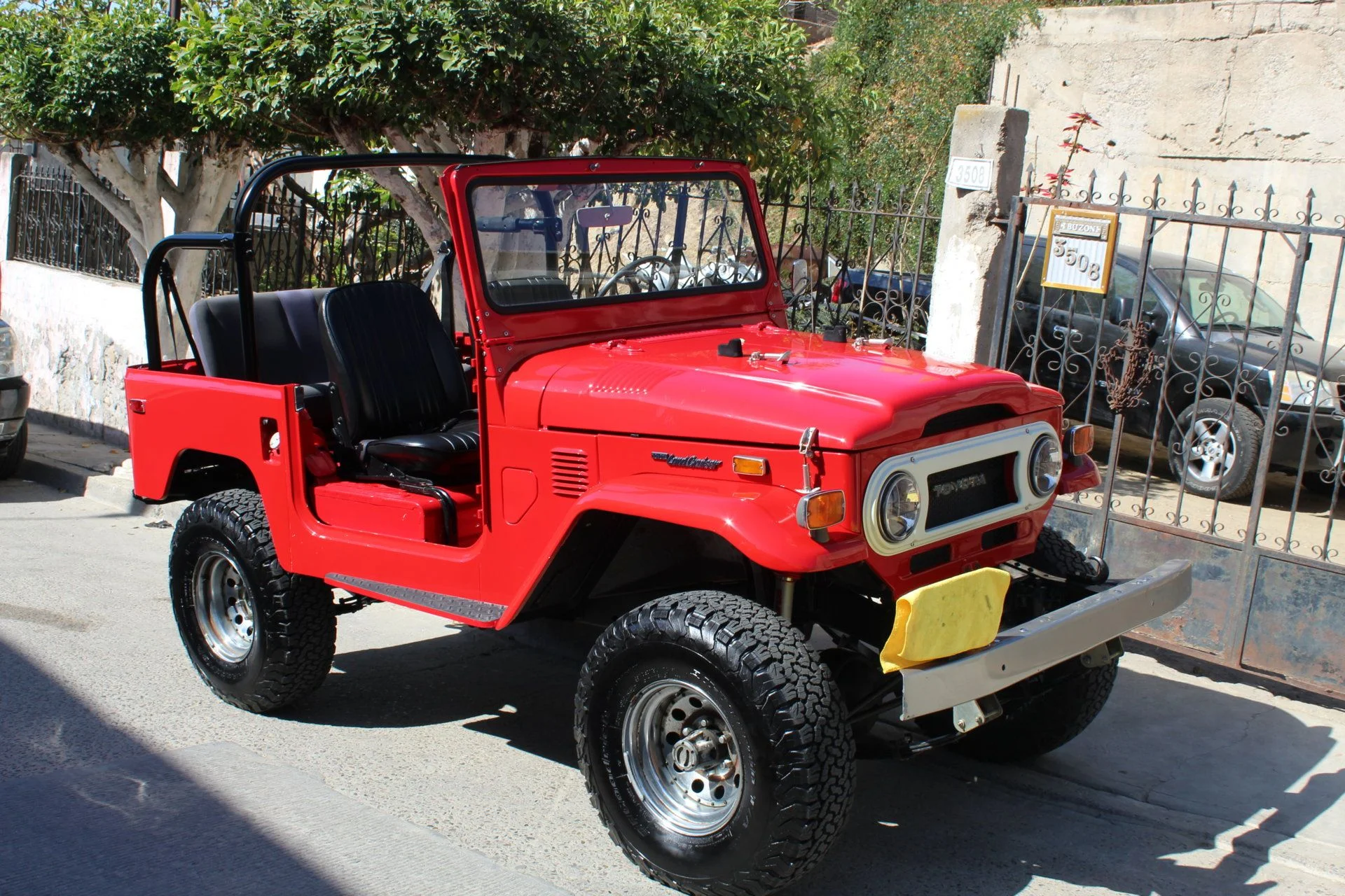 front view (2).webp