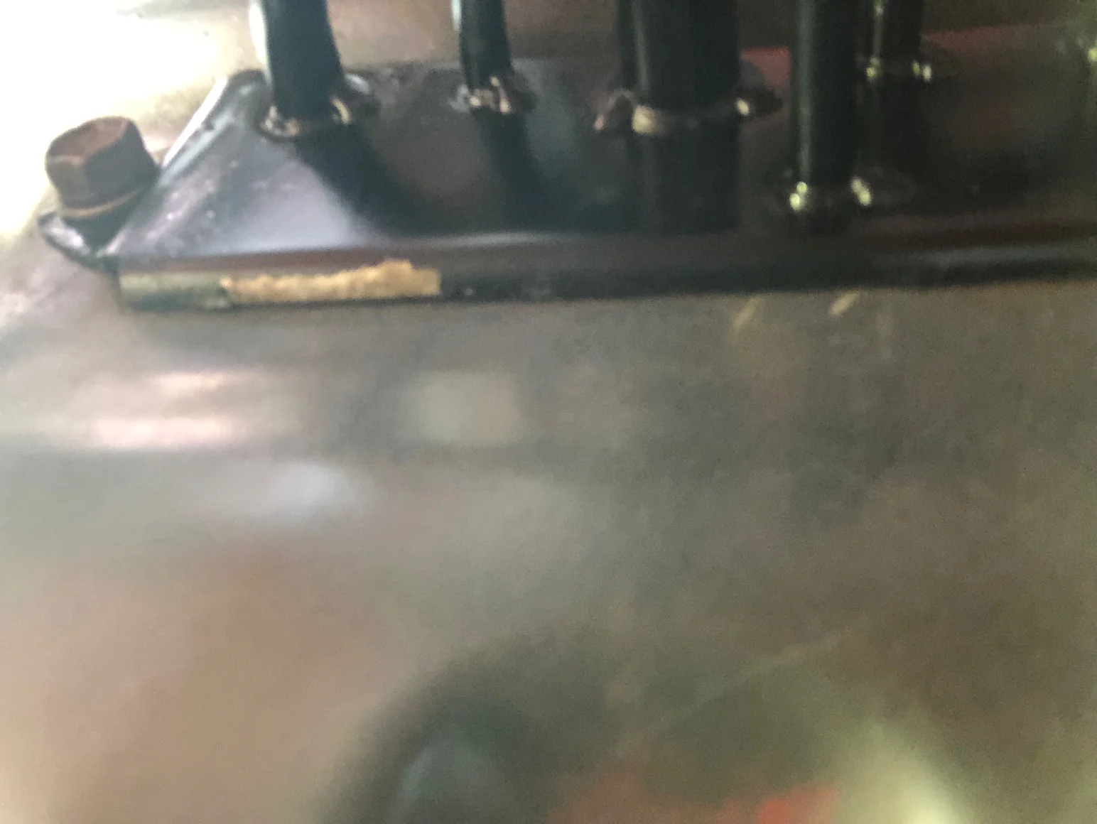 Fuel connector inside2.webp