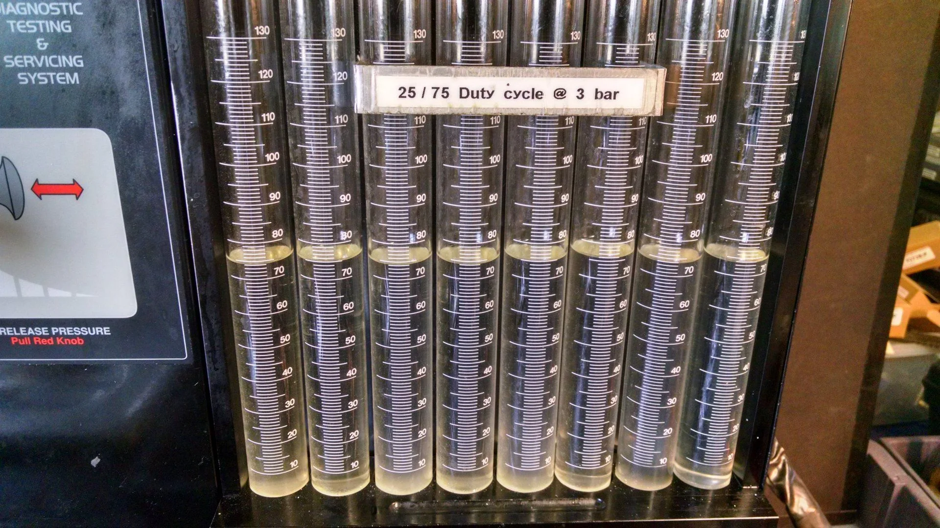 Fuel injector test, Stardard Auto after cleaning service.webp