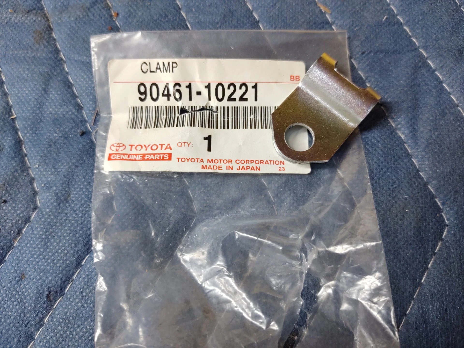 fuel line clamp 1.webp