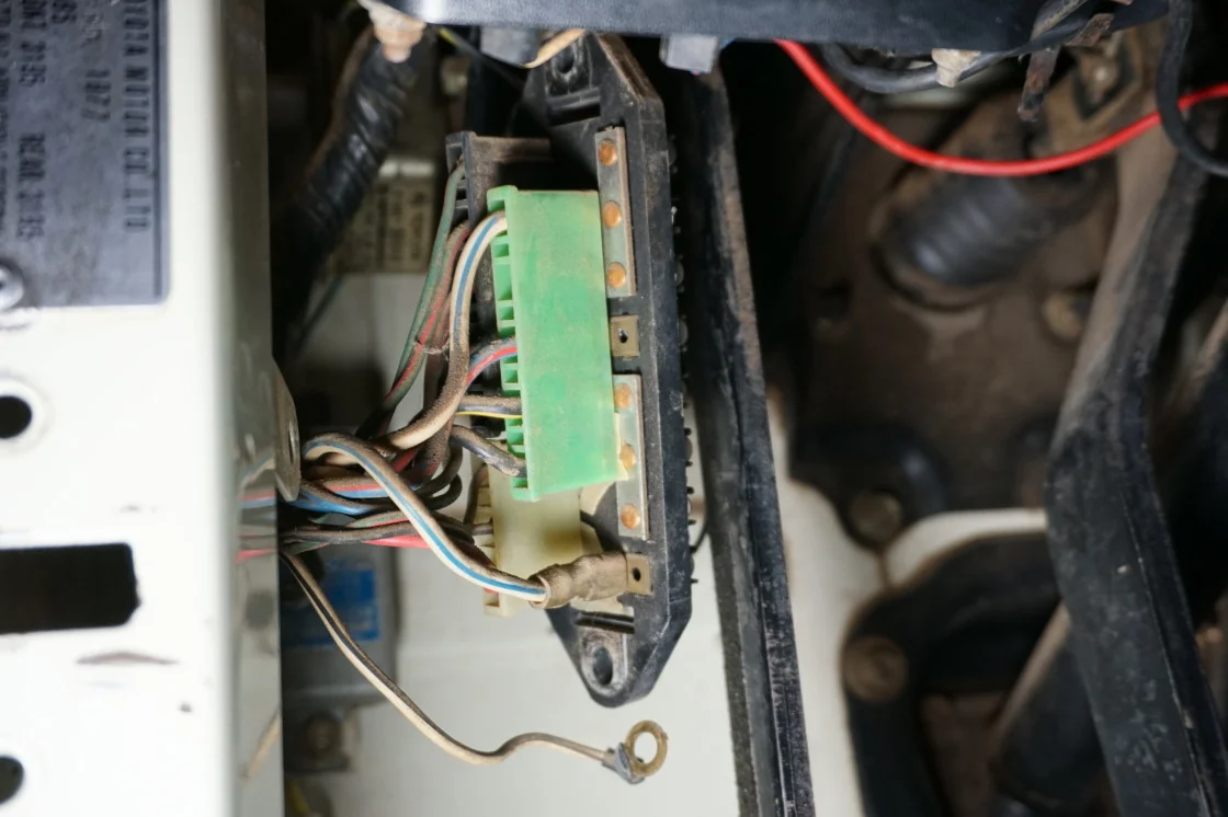 Fuse block beforeCropped2.webp