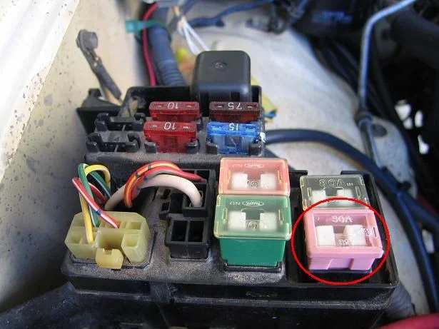 fuse panel 5 small.webp