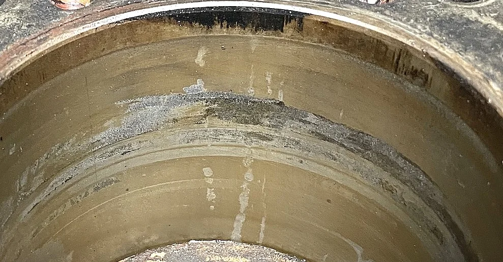 FZJ80 cylinder wall erosion.webp