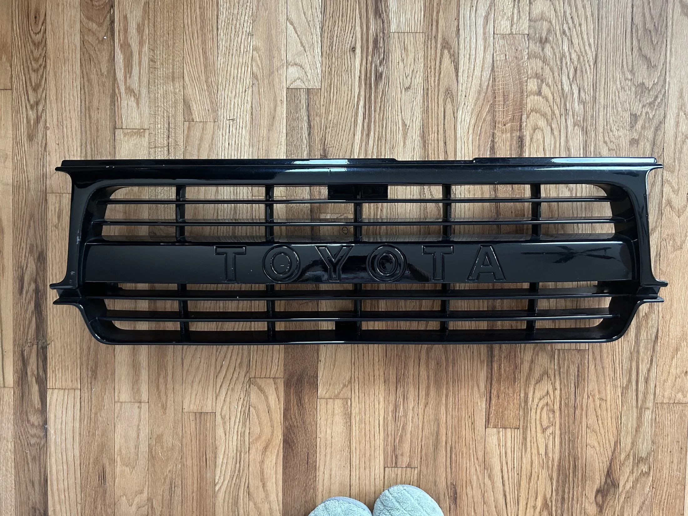 FZJ80 - Radiator Grille (Black).webp