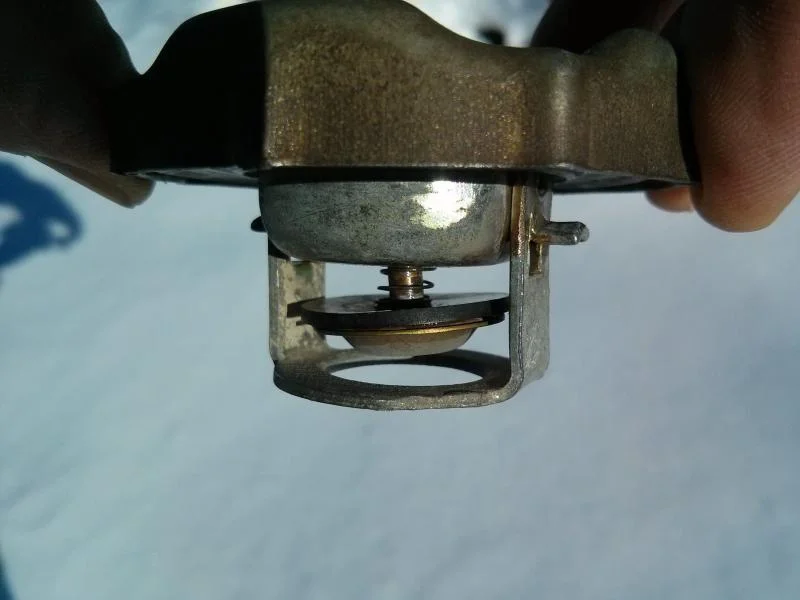 gas-cap-2.webp