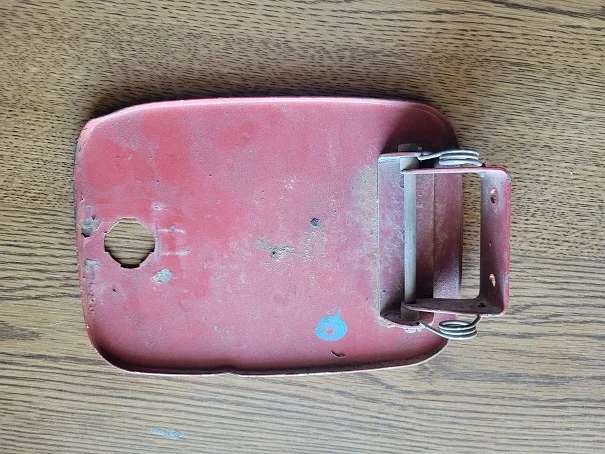 gas door back.webp