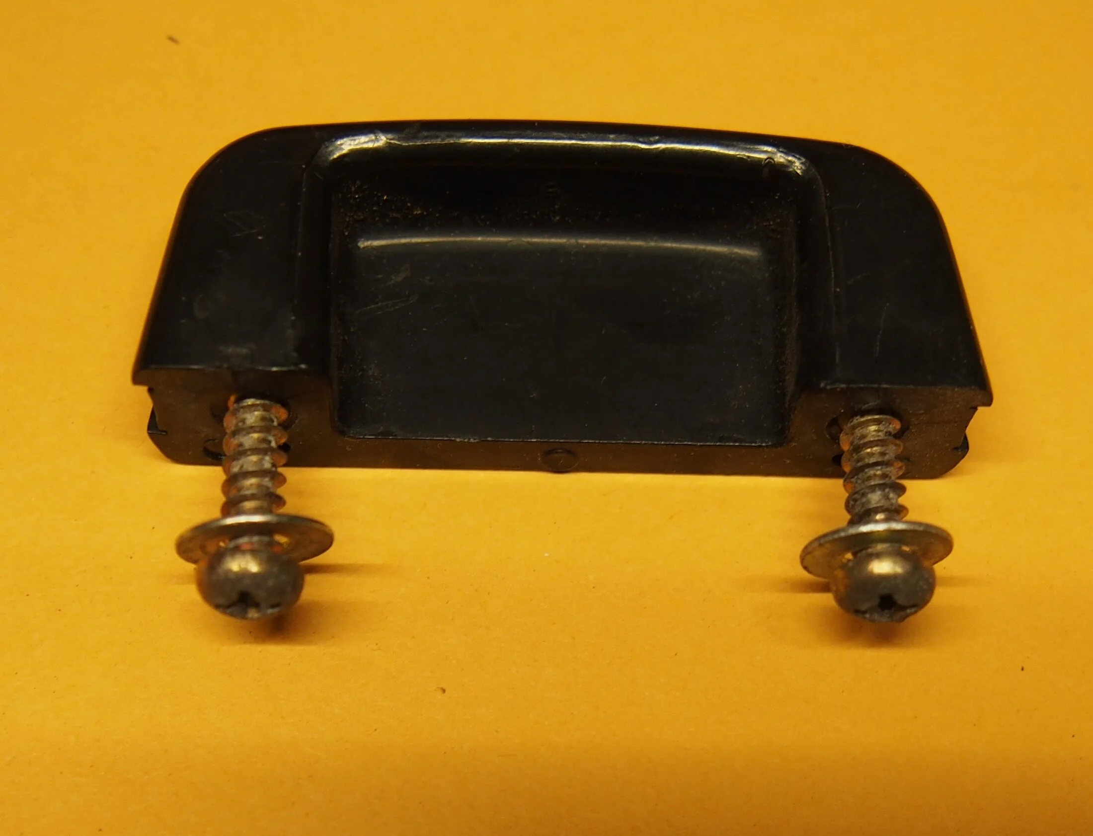 GB knob 2.webp