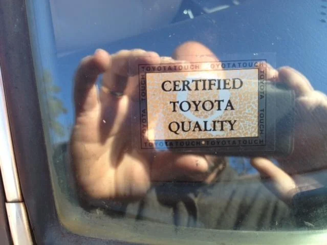glass sticker.webp