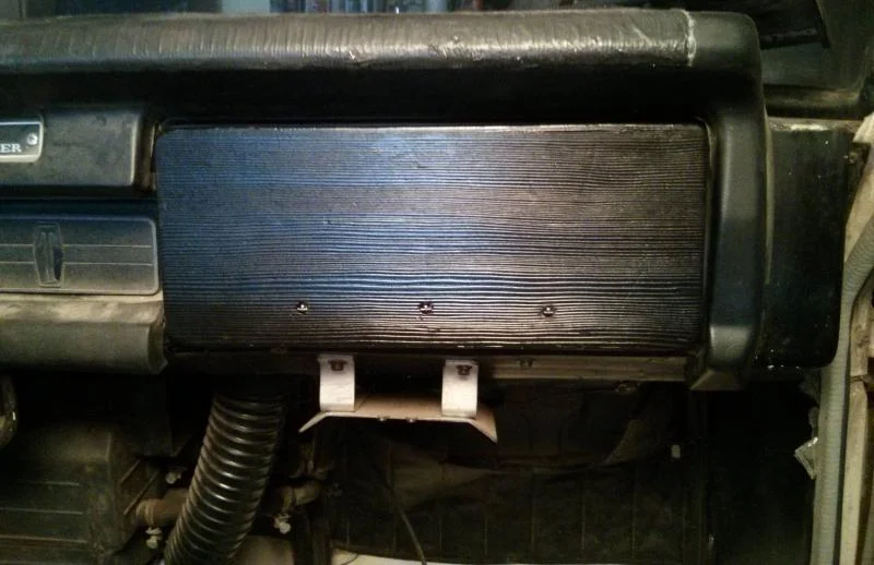 glove-box-painted.webp