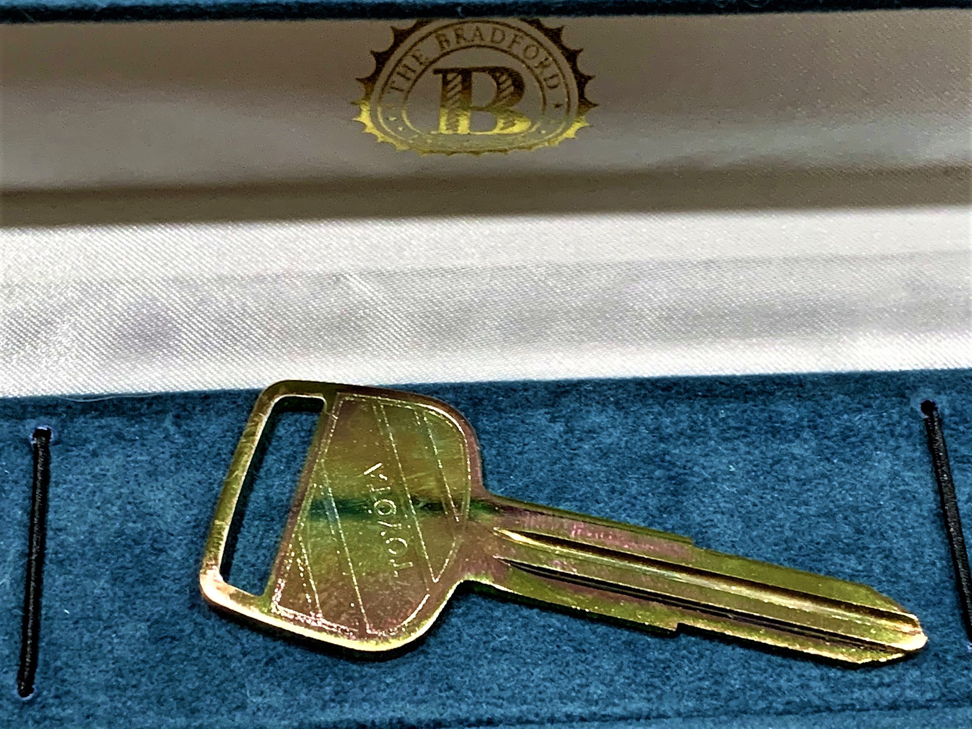gold key 11.jpeg