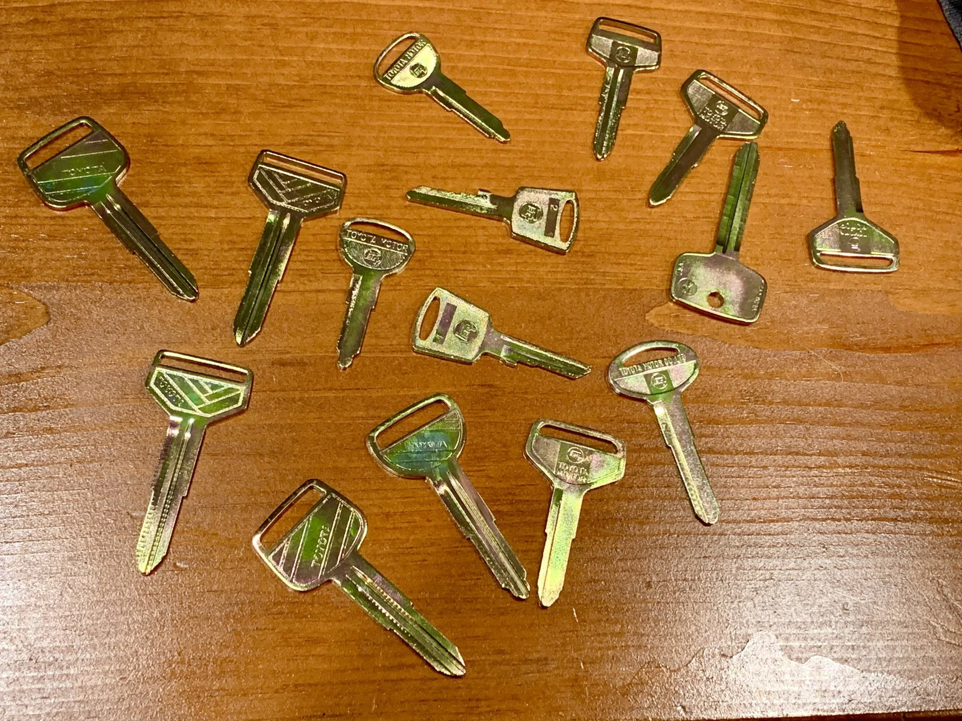 gold keys 3.webp