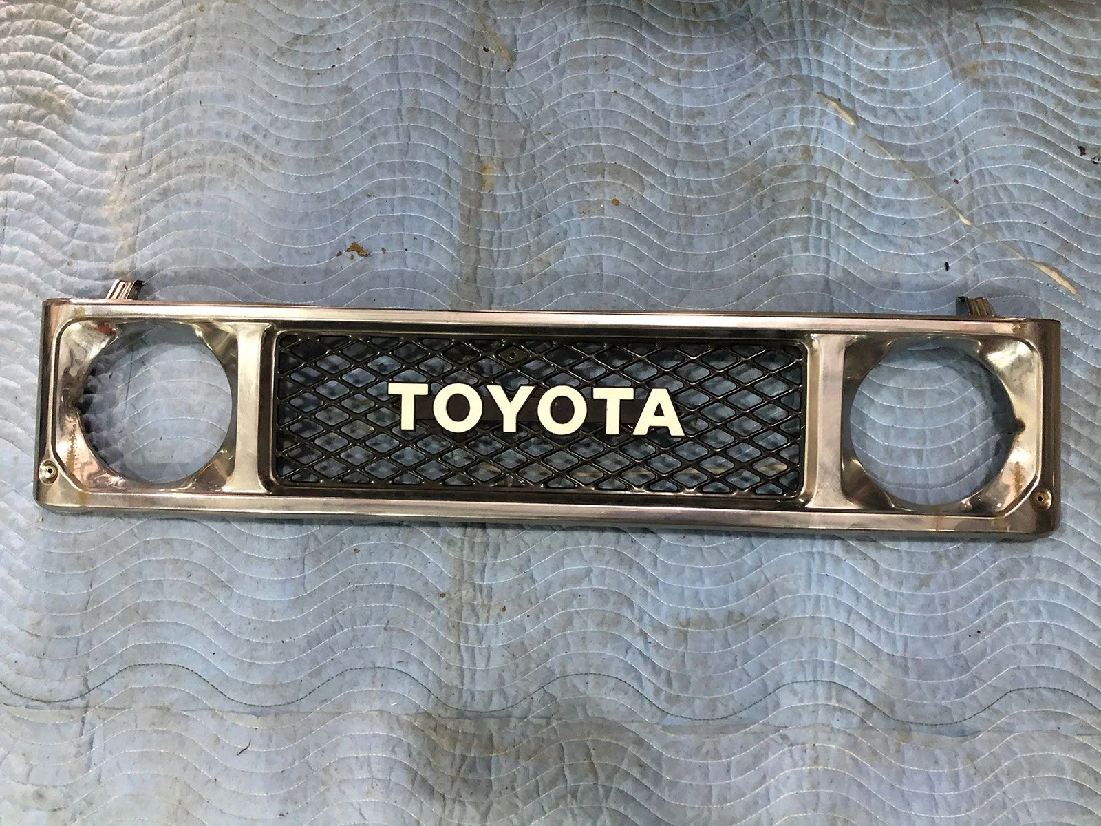 grille-b-1.jpg