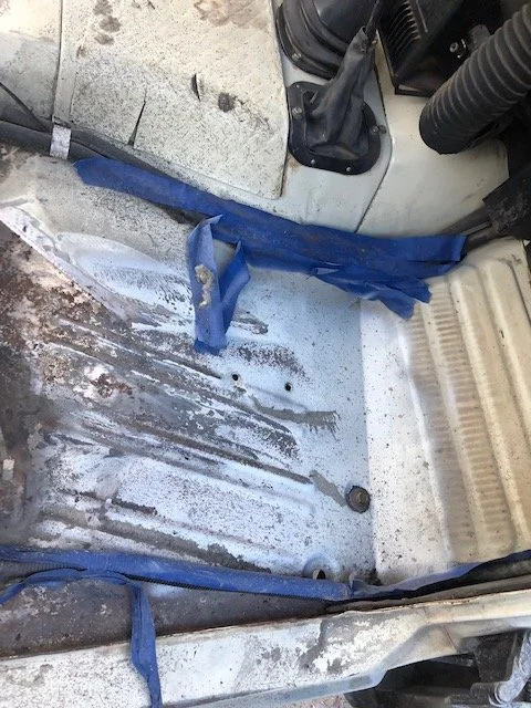grn white front rt floorboard.webp