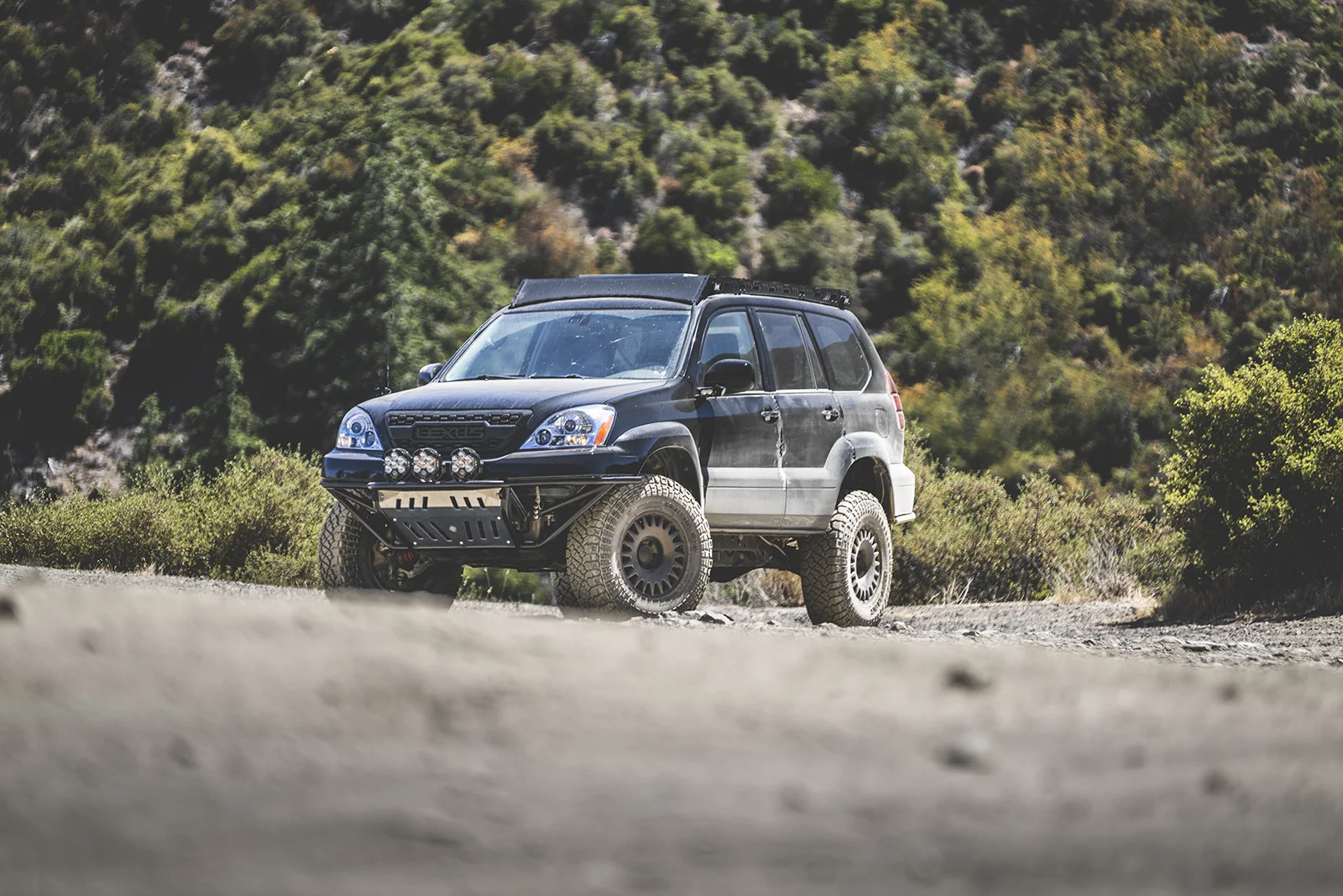GX470 BUMPERS-09.webp