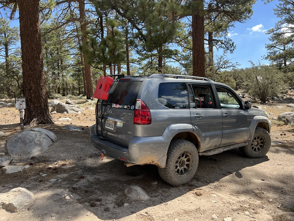 GX470_LJB_01.jpg