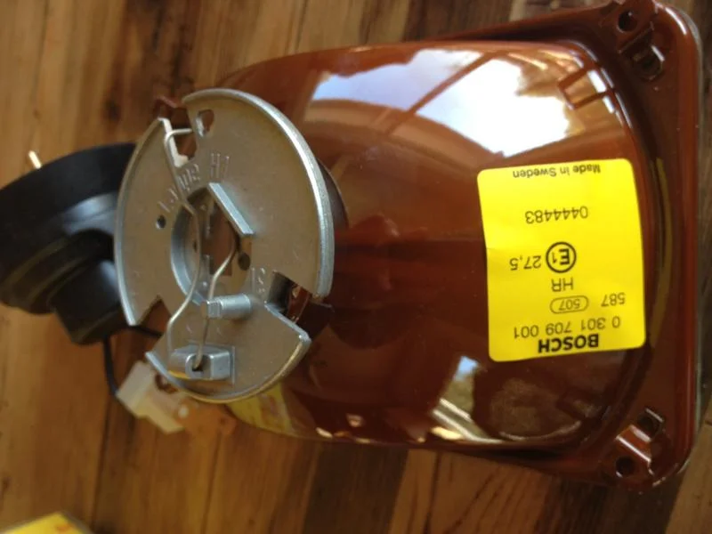 H1 - Lamp (back).webp